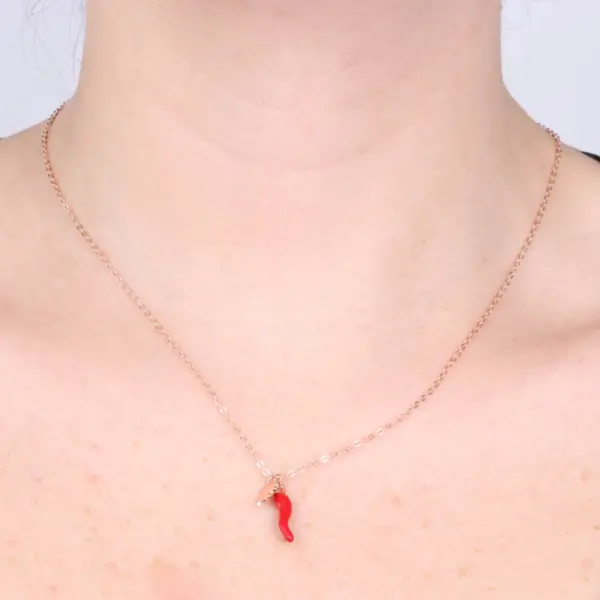 CAPRI Collana in Argento 925 con corno in smalto rosso e quadrifoglio 1401841 - immagine 2