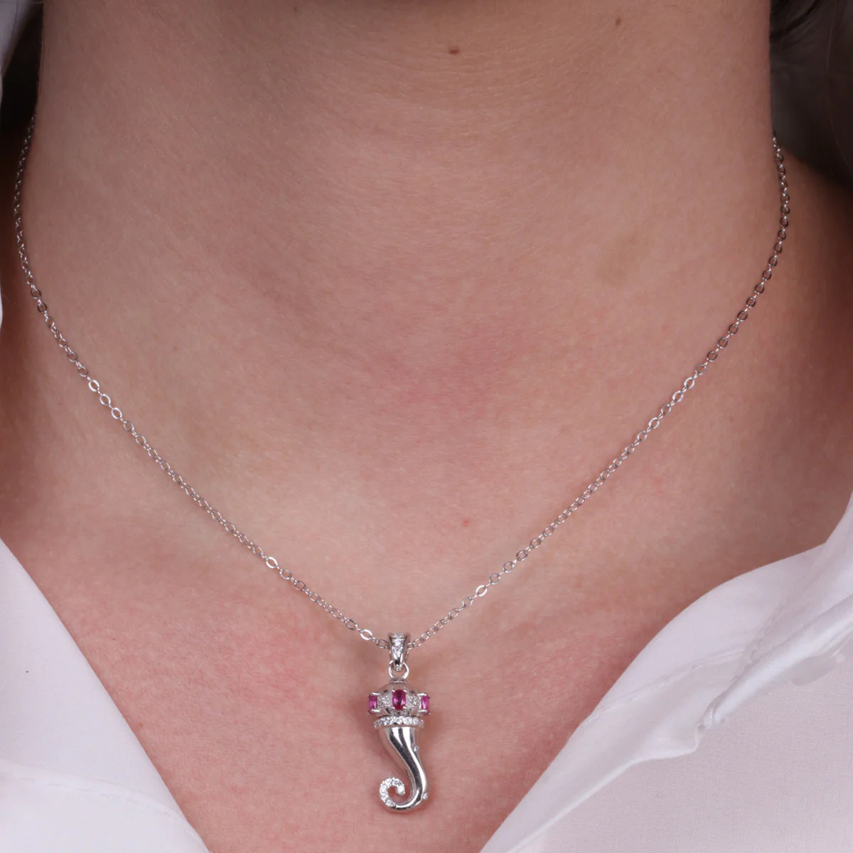 Capri Collana in Argento con cornetto da smalto rosso 1402634 - immagine 3