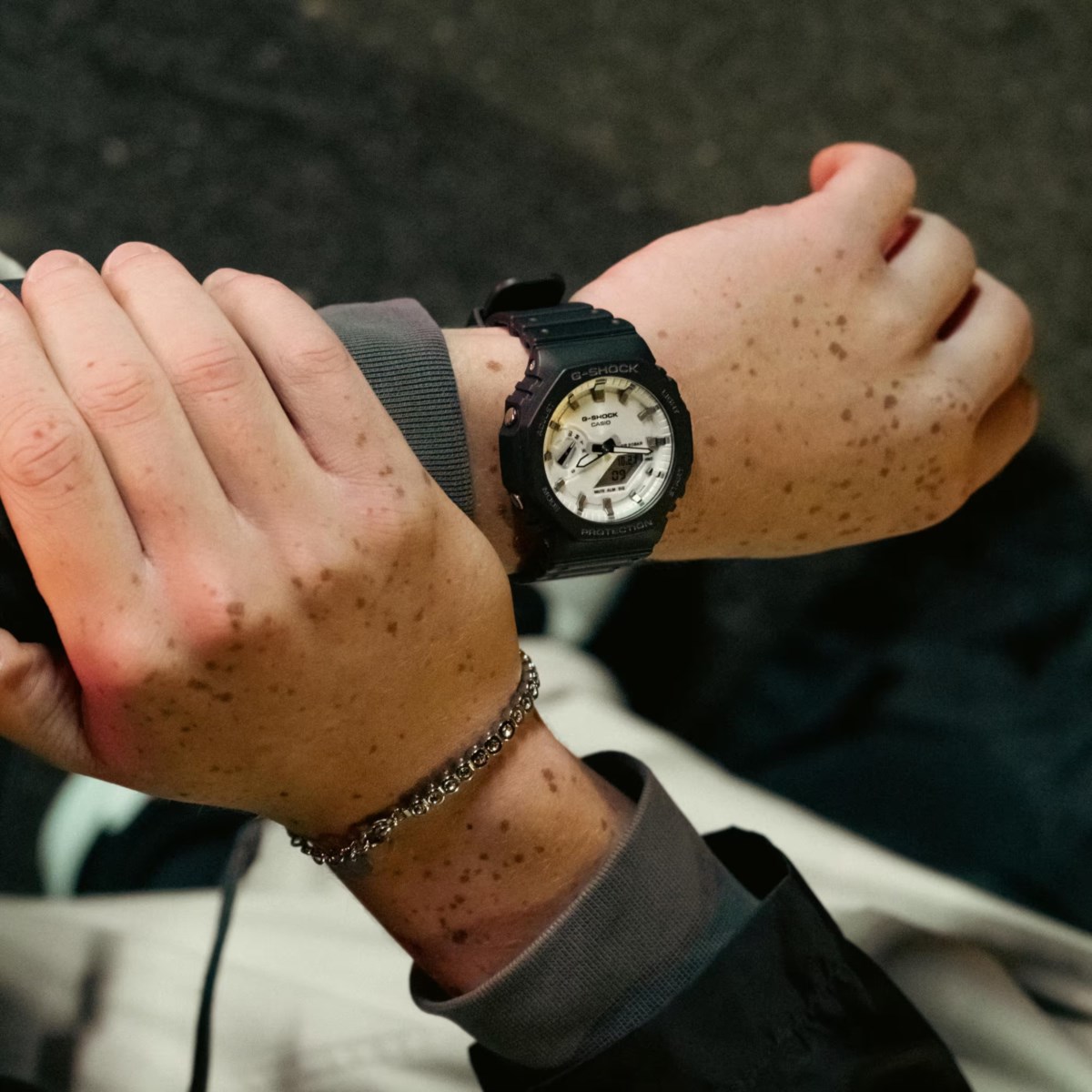 Orologio Casio G-Shock Classic GA-2100WD-1AER - immagine 2